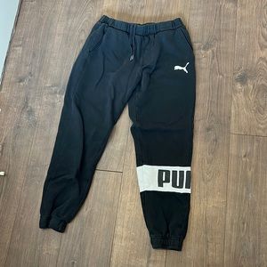 Puma Jogger Sweatpants- Good condition- L